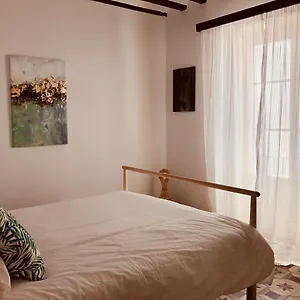 https://apartamento-la-moderna.es-andalucia.com